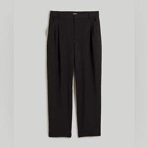 Madewell Pleated Tapered-Leg Pants in Easygoing Crepe
